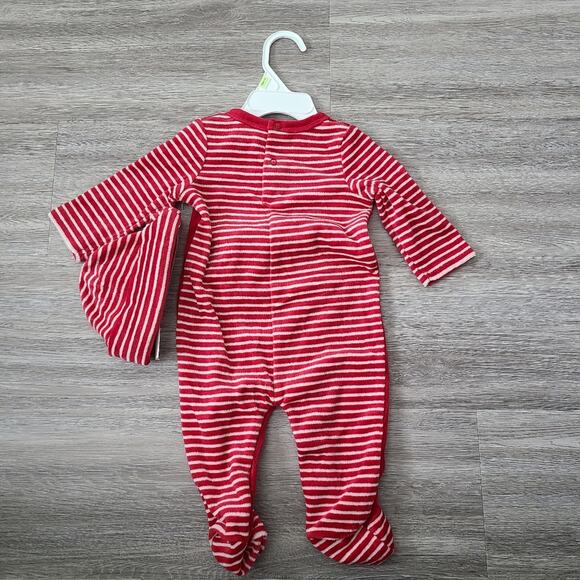 First impressions cherry red stripe bear footie pjs + hat Size 0-3 months - Picture 5 of 8